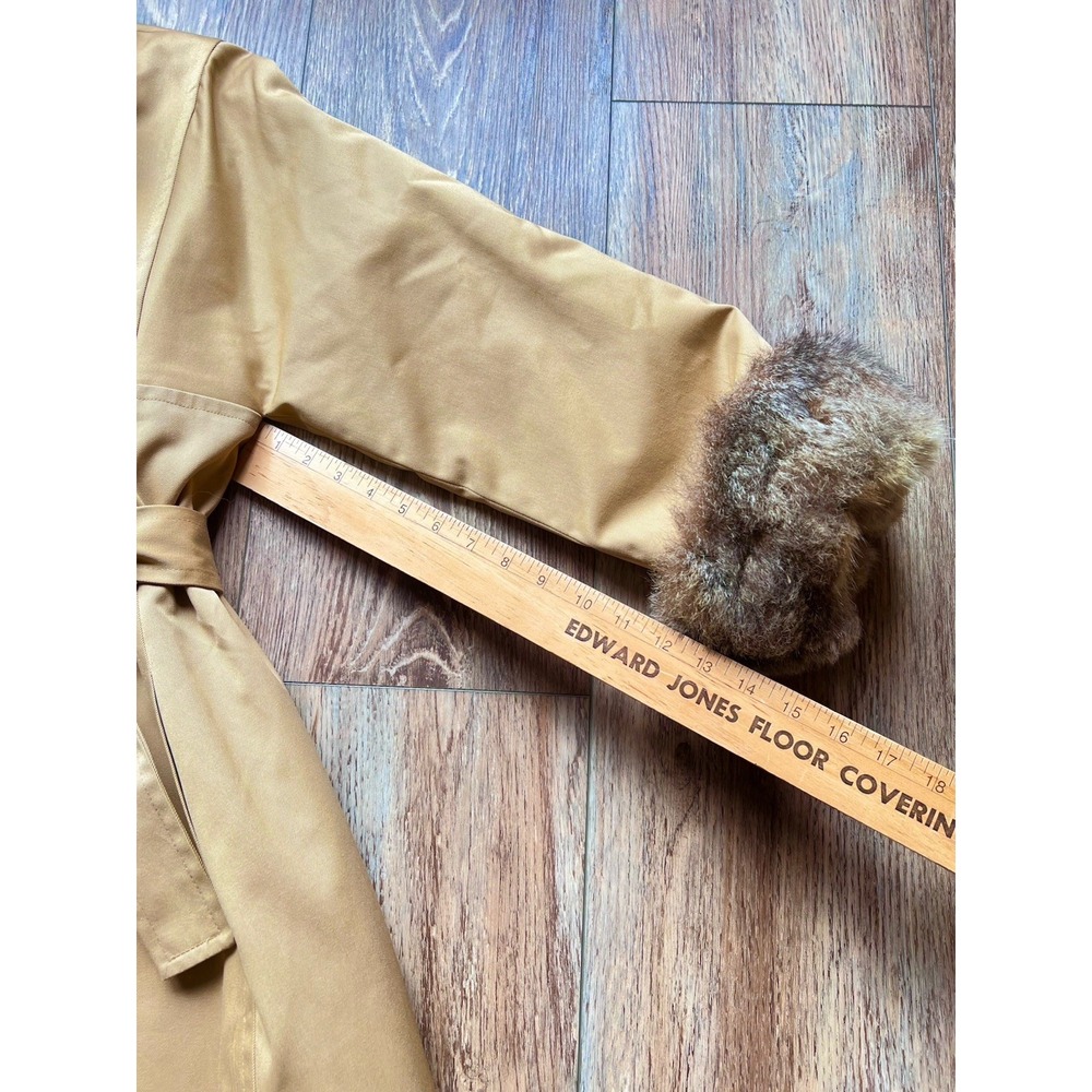 Vintage 60s 70s Tan Coat Genuine Fur Trim Quilted Lining Belted Mod Camel M/L - Picture 7 of 13